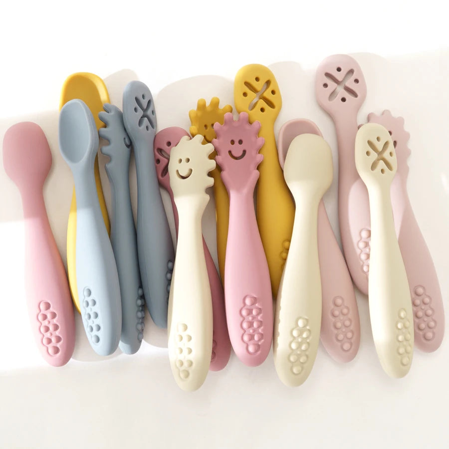 3-Piece Silicone Baby Feeding Spoon Set – Soft Training Utensils for Self-Feeding Toddlers